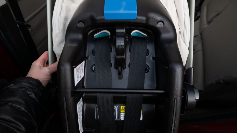 nuna pipa rx - the nuna has a rethread harness height adjustment that is not the...