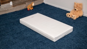 babyletto pure core with dry waterproof cover