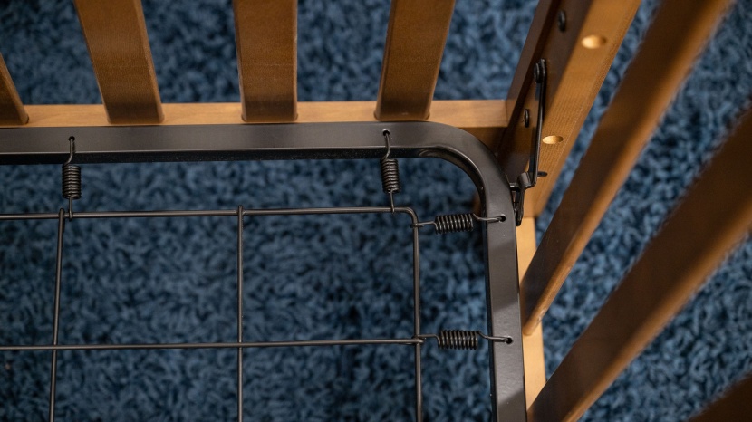 carter's by davinci colby 4-in-1 - the wire mesh mattress platform provides a more eco-healthy base...