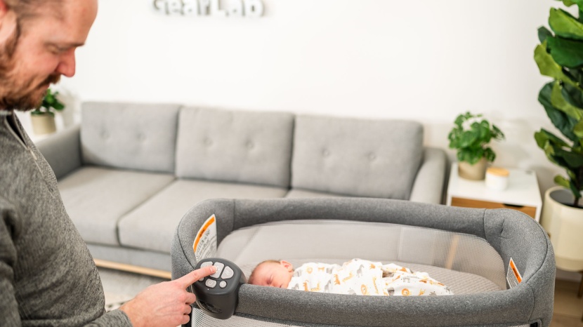 chicco close to you 3-in-1 - the chicco&#039;s electronic module is questionably useful.