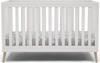 baby crib
