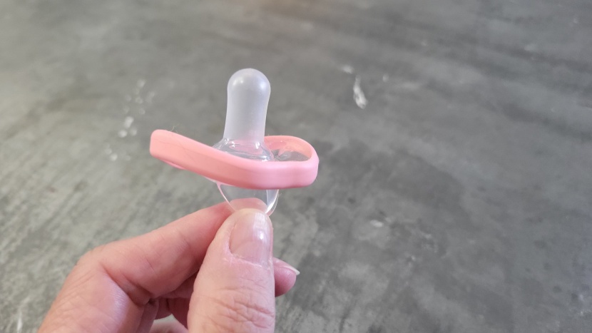 pacifier - the small tab on the nanobebe baby flexy pacifier makes it more...