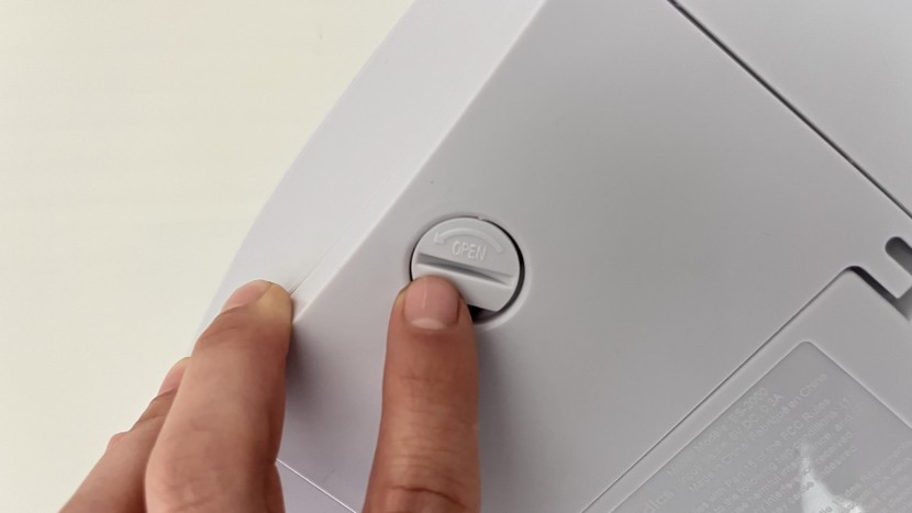the homedics soundspa's battery compartment can be opened by hand...