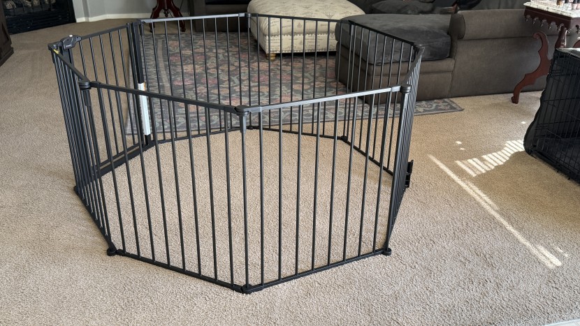 baby gate - the regalo super wide not only secures wide openings, it also...