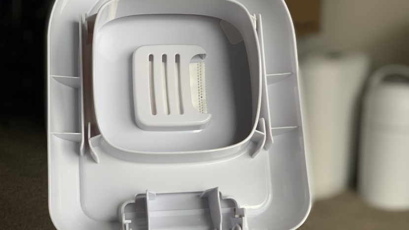 diaper pail - the diaper genie has a carbon filter with activated carbon for odor...