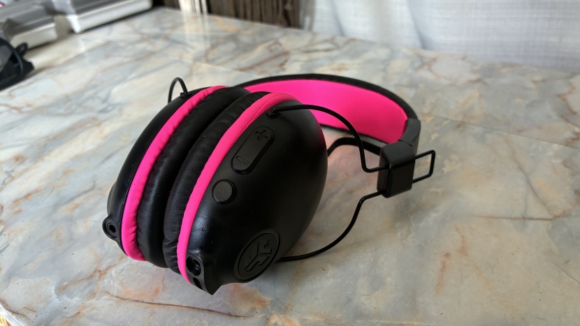 kids headphones - the jlab buddies headphones had a lot going for them, making them a...