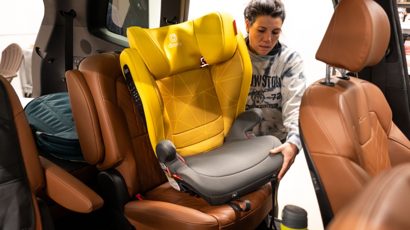 diono monterey 4dxt - other than a better crash test analysis result, we didn&#039;t find much...