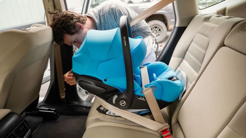 routing the vehicle belt around the cloud carrier is easy, even from...