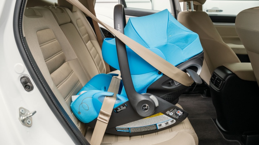 cybex cloud g lux - the cloud uses the american and european pathways. we prefer the...