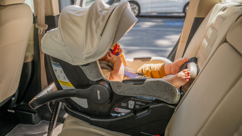 romer juni - the romer has the usual shell covered in stickers and some honeycomb...