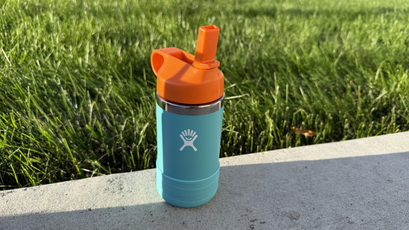 kids water bottle - insulated bottles keep liquids cool for many hours, even in the hot...