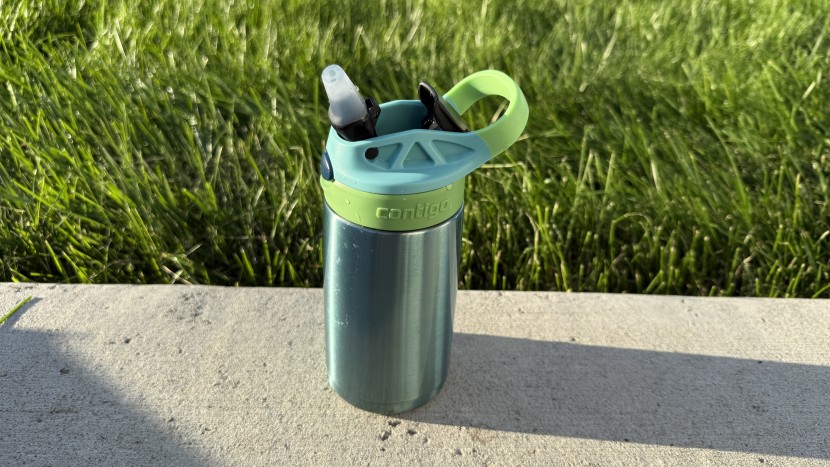 the easy-to-open contigo autoseal aubrey bottle features a silicone...