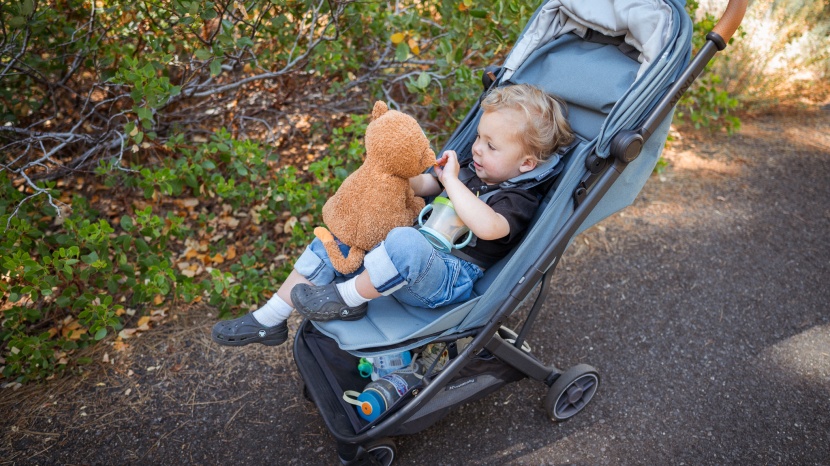 uppababy minu v3 - the minu is a sleek stroller with a slim frame and portability. it...