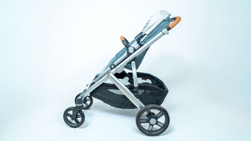 uppababy vista v3 - the vista may come with a higher price tag but its higher quality...
