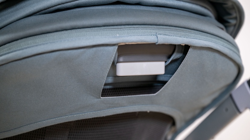 the simple one-button push to lower or raise the seat incline is...