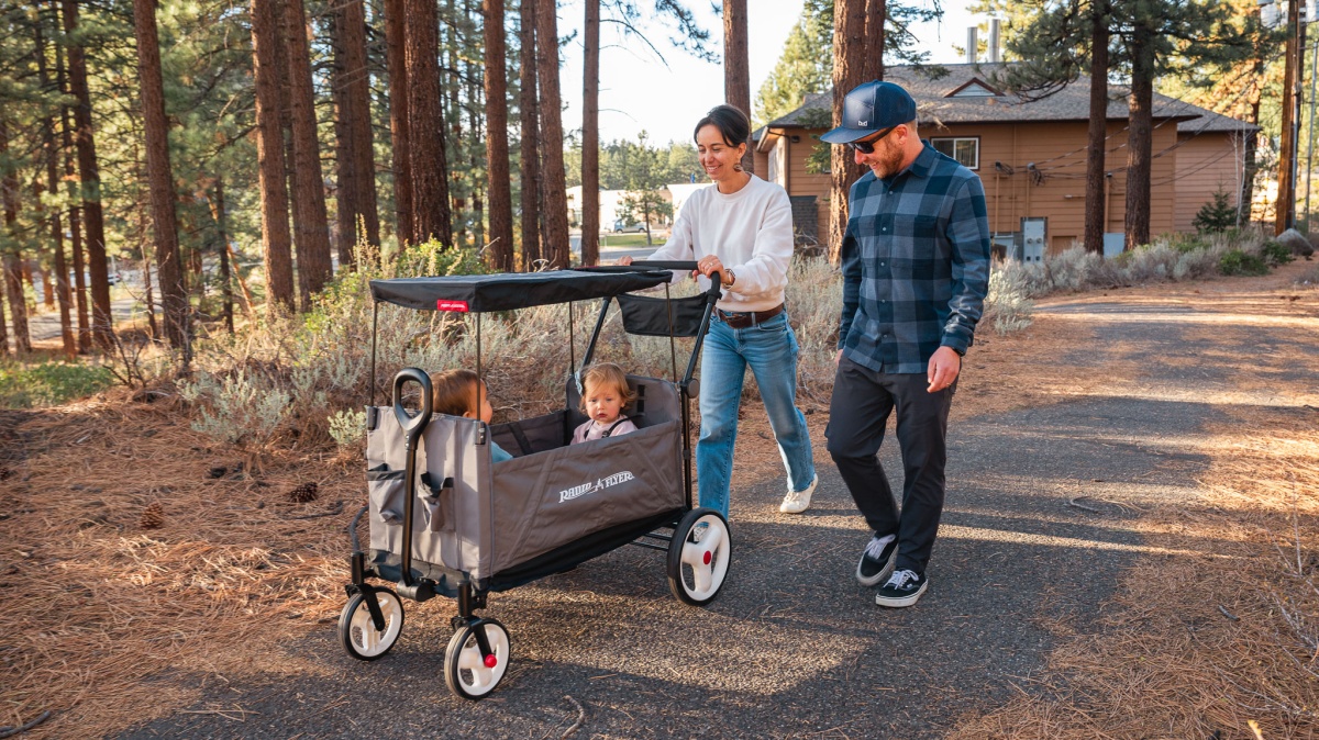 Radio Flyer City Luxe Stroll 'N Wagon Review