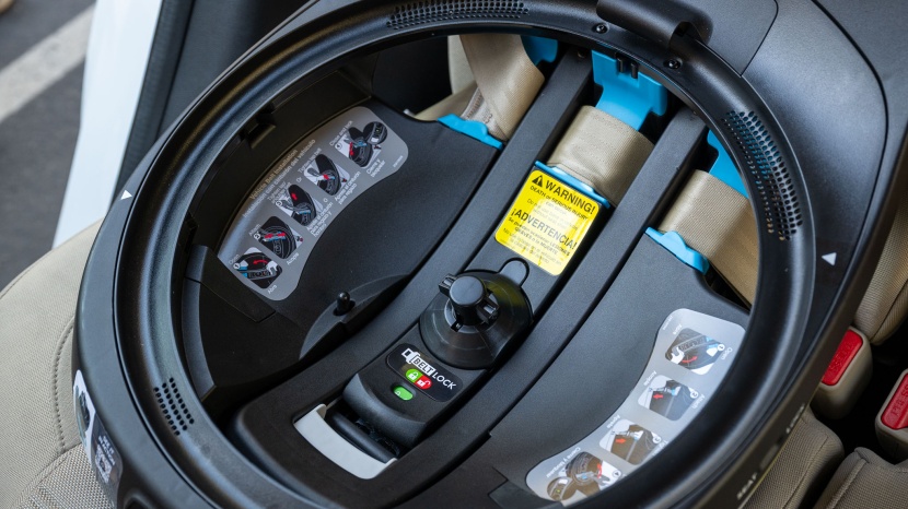 getting the color indicator to change to green when closing the...