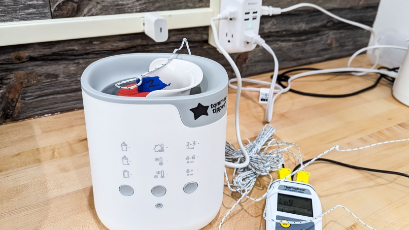 tommee tippee multiwarm intuitive - we logged the temperature of the bottle contents over time while...