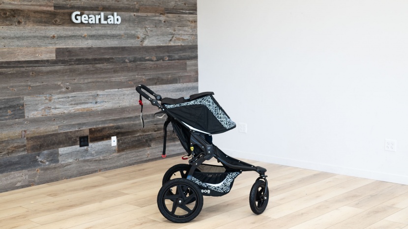 bob revolution flex 3.0 - the canopy on the flex is giant and covers a significant amount of...