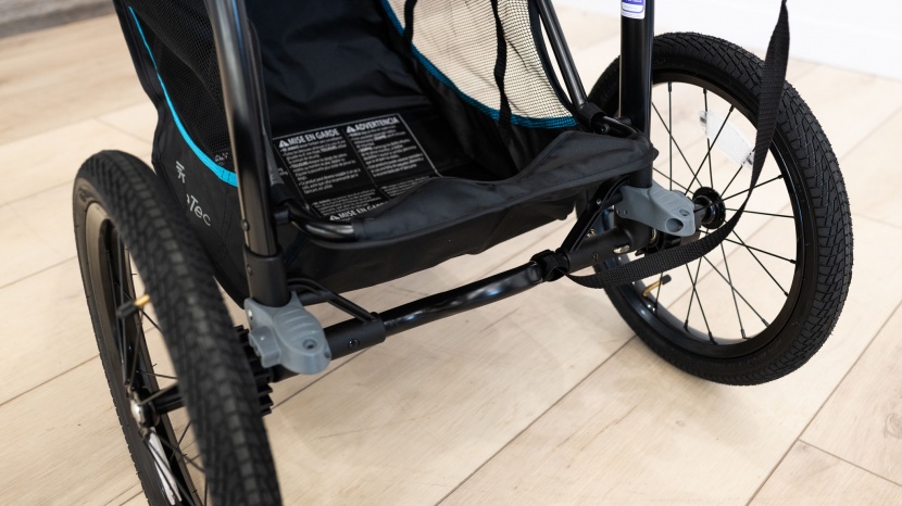 the race tec has double-action brakes and requires two pedals to be...