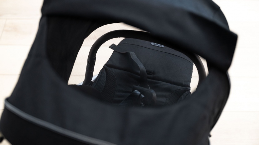 the balios has a small, mesh, peek-a-boo window for spying on...